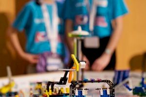La Universidad de Alicante acoge la gran final nacional de la competición de robótica FIRST LEGO League