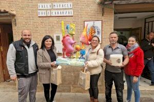 Los artesanos de la horchata de Alboraya apoyan a los artistas falleros en la Plantà
