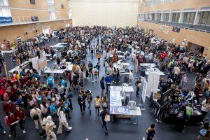 El desè aniversari de Firujiciència en Castelló congrega més de tres mil persones al campus