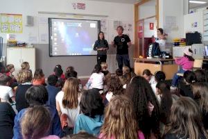 El CEIP Ripollés de Castellón celebra el Día de la Mujer con Anabel