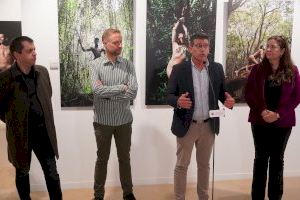 La Casa de Cultura d’Ontinyent obri l’exposició “Cossos sense patró” de la Universitat de València