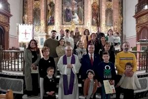 La Hermandad de la Santísima Cruz de Gandia incorpora 21 nuevos cofrades a su cofradía