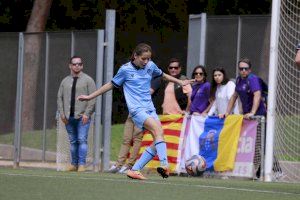 La IV Valencia Cup Girls arrancó con el desarrollo de 40 partidos en una intensa y competida jornada