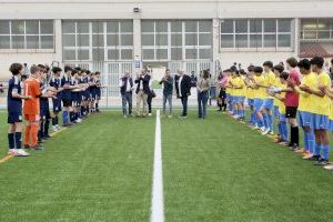 La Diputación y el Ayuntamiento de El Campello invierten 220.000 euros en la renovación del césped del campo de fútbol de El Campello