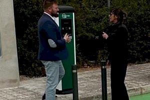 El Ayuntamiento de Sant Jordi ya tiene en funcionamiento dos nuevos puntos de recarga para vehículos eléctricos