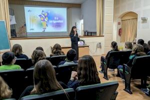 L'Ajuntament posa en marxa els tallers d'esport femení "3xlaigualdad" en centres escolars de València
