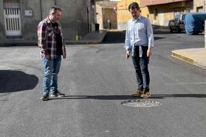 El Ayuntamiento de Benejúzar invierte 80.049 euros en renovar aceras y asfaltado en varias calles del municipio