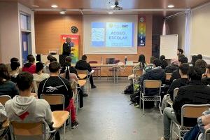 La Policía Local de Alcalà-Alcossebre realiza charlas para prevenir el acoso escolar