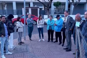 Ortolá se reúne con los vecinos del barrio Sensal para escuchar sus necesidades