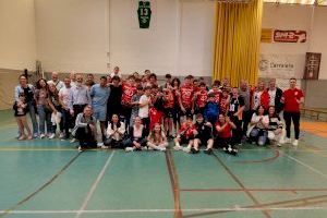 Éxito de los infantiles masculino y femenino del Dental Carralero Xàtiva voleibol, ambos disputarán las Finales Autonómicas