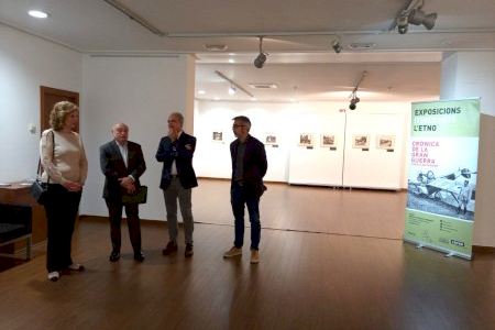 Paco Teruel inaugura en Utiel la exposición itinerante del museo L’ETNO “ Crónica de la Gran Guerra. El archivo de Tánger”