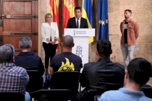 Histórico acuerdo para mejorar condiciones y equipamiento de los bomberos forestales en la Comunitat Valenciana
