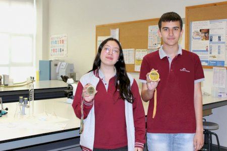 Dos joves estudiants valencians aconseguixen la glòria: representaran a Espanya després de guanyar les Olimpíades de Biologia i Física