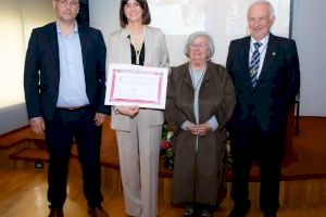 El Hospital Vithas Alicante acoge la entrega del Premio Miguel Pérez-Mateo