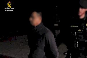 La Guardia Civil detiene a un hombre buscado por Hungría mientras conducía un coche robado
