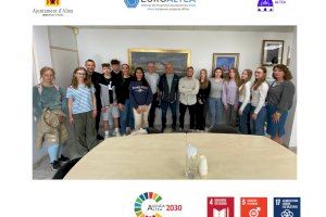 Una nova delegació d'alumnes i professors de Letònia participen a Altea en un projecte d'educació europeu