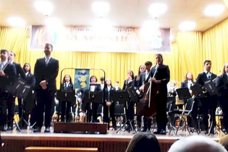 La sociedad musical "La Artística de Chiva" ha ofrecido un fin de semana de buena música