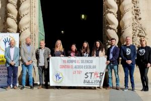 Alicante dice ‘no’ al acoso escolar en un acto de conmemoración del Día Internacional contra el ‘bullying’