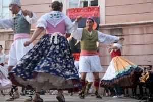 Borriana en Dansa: L'Arenilla organitza el festival de ball i música tradicional este dissabte