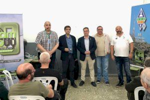 El regidor de Modernització participa en una conferència sobre la història de la radioafición a la província de Castelló