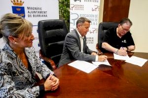 El consistori firma el conveni de col·laboració amb l'Associació d'Hostaleria de Burriana