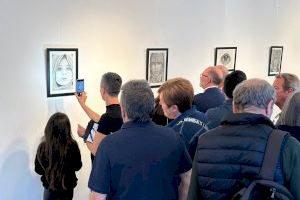 El vestíbulo del auditorio de la Casa de Cultura acoge hasta el 9 de junio una impactante exposición de retratos de Jean Marc Baeza Vaello