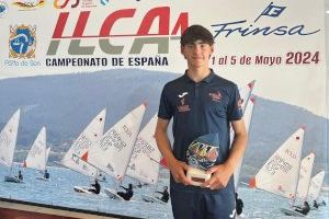 Leo Griñán bronce en el Campeonato de España de Ilca 4 sub-16 celebrado en Galicia