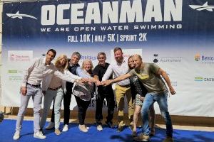 Oropesa del Mar se prepara para la batalla acuática del Oceanman: 700 valientes de 38 países se enfrentarán al mar en una travesía épica