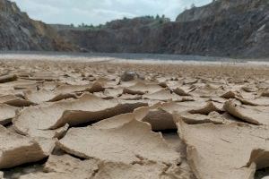 Comienzan las restricciones por la sequía: Los regantes de Castellón tendrán que usar un 10% menos de agua