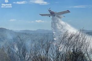VIDEO | Controlat l'incendi forestal al costat del pantà de María Cristina de Castelló