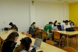 Estudiar será más fácil para los jóvenes de la Vall d'Uixó gracias al nuevo horario de la sala de estudio en mayo, junio y julio