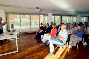 Una conferencia de Francesc Xavier Llorca Ibi inicia en Benidorm las actividades de la XXXIV Trobada d’Escoles en Valencià