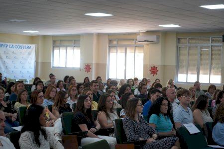 Xàtiva acoge la jornada de cierre del curso de Auxiliares de Conversación en la Comunidad Valenciana