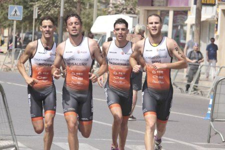 Tripuçol: hasta cuatro triatlones en un fin de semana en Roquetas de Mar
