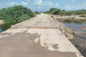 Reparan con zahorras el paso dañado por el Millars entre Burriana y Almassora - (foto 2)