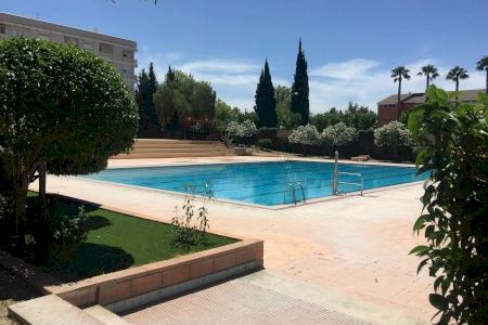 Disturbios en una piscina de Petrer: resistencia, antecedentes y drogas en un espacio recreativo con familias y menores