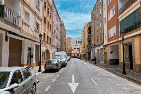 Una localidad del área metropolitana de Valencia se planta: no más pisos turísticos en locales cerrados