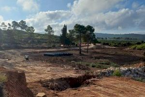 La presa de Forata abre compuertas y mantiene un vertido constante en plena cuenta atrás para octubre - (foto 3)