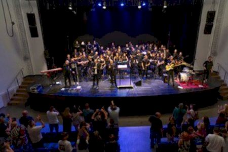 Godella vibra amb el tribut a Queen Godella vibra amb el tribut a Queen