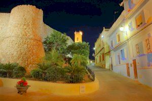 Éxito de las visitas guiadas al casco antiguo de Calp Éxito de las visitas guiadas al casco antiguo de Calp
