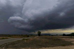 Confusión meteorológica: ¿Qué está provocando las lluvias torrenciales en la Comunitat Valenciana? ¿Es una DANA o no?
