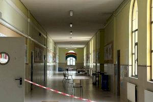 Un pueblo de Valencia ordena el cierre inmediato de un colegio por riesgo estructural tras las lluvias - (foto 2)