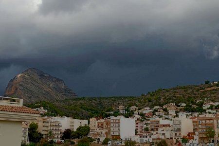 Màxima expectació i incertesa de cara al pont del 9 d'Octubre per un possible radical canvie de temps Màxima expectació i incertesa de cara al pont del 9 d'Octubre per un possible radical canvie de temps