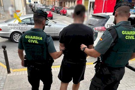 Rècord delictiu d'un jove de 'ruta' per diferents pobles d'Alacant: detingut per 38 robatoris i un assalt amb arma blanca