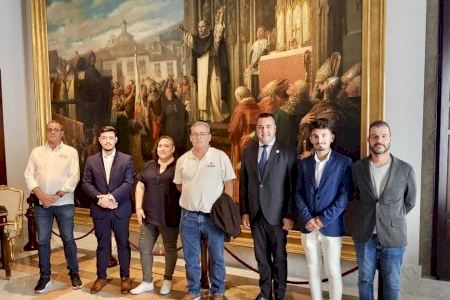 L'alcalde del Puig defensa els 'Bous al Carrer' al Congrés dels Diputats per garantir la continuïtat de la tradició L'alcalde del Puig defensa els 'Bous al Carrer' al Congrés dels Diputats per garantir la continuïtat de la tradició