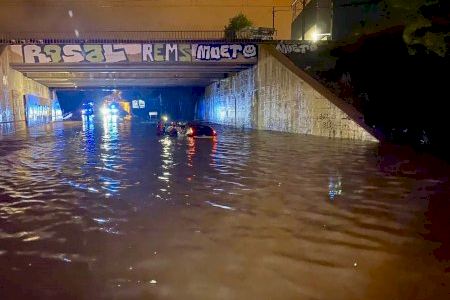 Torna la DANA Alice aquest dilluns: tempestes localment fortes amb intens vent i graníssol tornaran a assotar la Comunitat Valenciana Torna la DANA Alice aquest dilluns: tempestes localment fortes amb intens vent i graníssol tornaran a assotar la Comunitat Valenciana