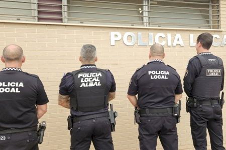 “Porteu matalassos”: la Policia Local d'Albal evita el suïcidi d'un home des de la seua terrassa