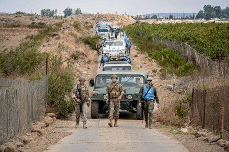 Deu municipis valencians es converteixen en escenari d'un gran desplegament militar de l'Exèrcit de Terra Deu municipis valencians es converteixen en escenari d'un gran desplegament militar de l'Exèrcit de Terra