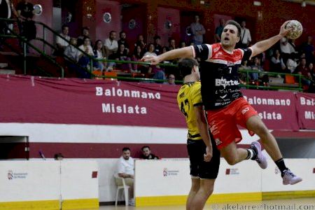 Balonmano Mislata vence con autoridad a Algemesí y sigue arriba Balonmano Mislata vence con autoridad a Algemesí y sigue arriba