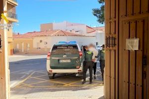 Roba targetes en empreses de pobles d'Alacant i es gasta els diners... en cupons de l'ONCE - (foto 4)